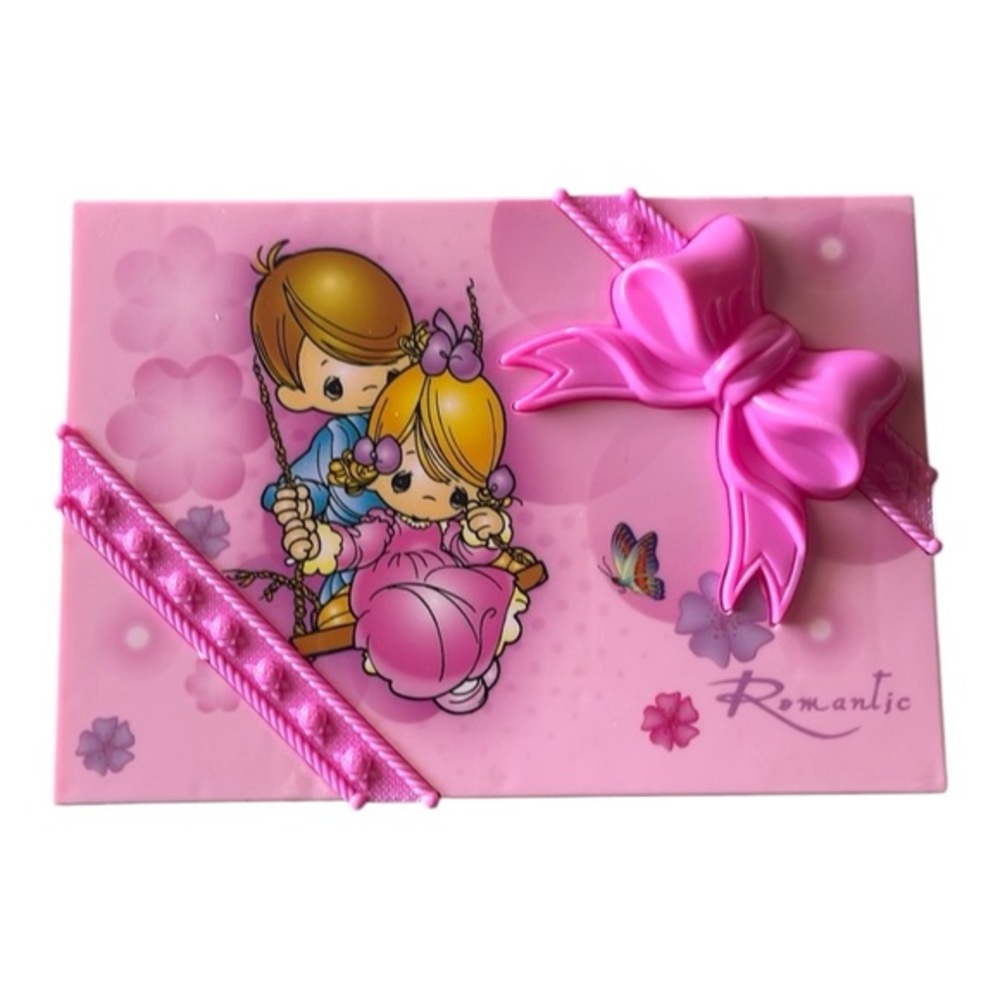 Adorable Accessory Alert: Girls Pink Jewelry and Music Box with 3D Pink Bow!